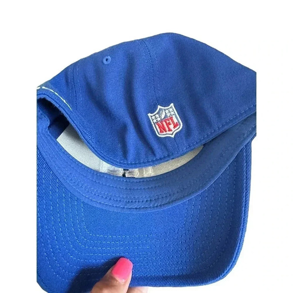 Reebok Men's Blue Logo Athletic Embroider NFL Football Giants Hook Loop Hat Cap - Picture 3 of 4